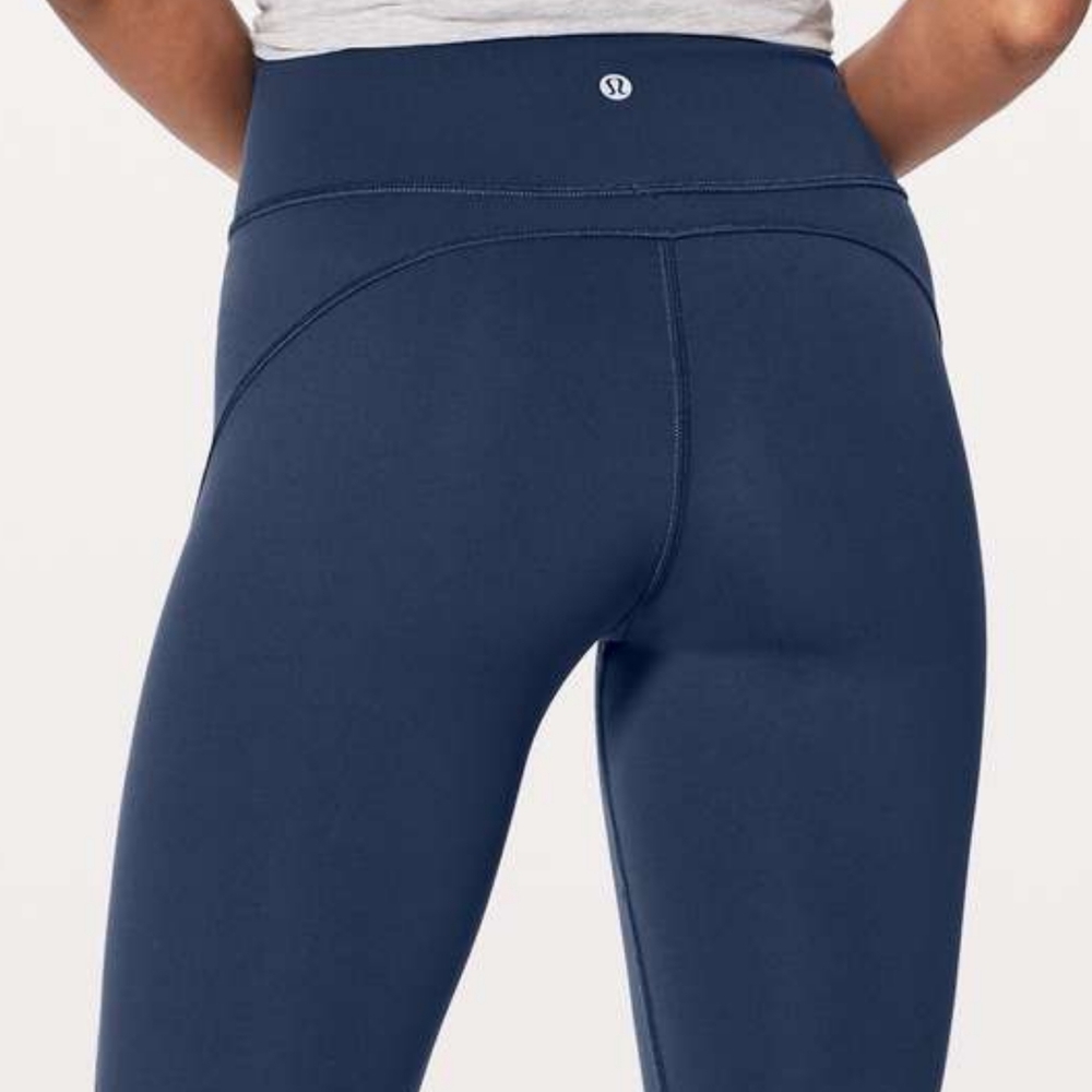 Lululemon high rise full length leggings size 6 blue color waist band symbol